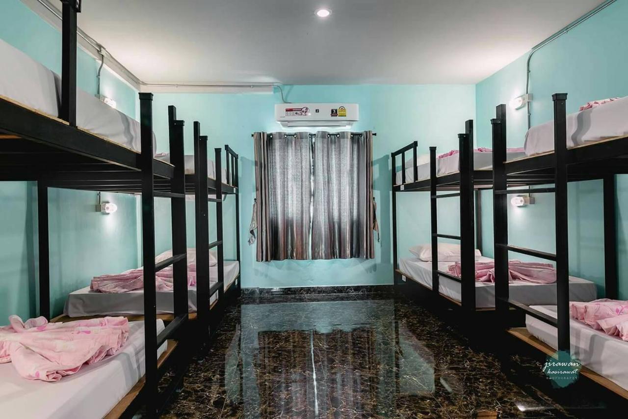 The Guest Hotel Krabi town Exterior foto